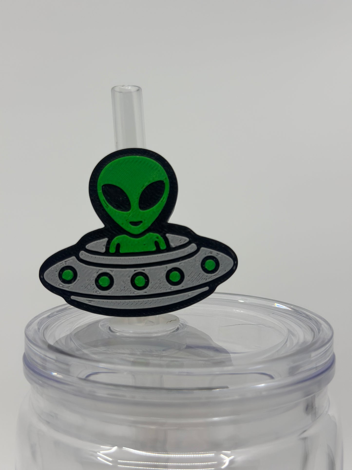 ✦ Alien in Ship ✦