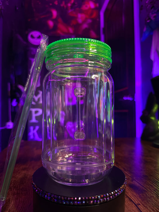✦ 20 oz Venom ✦